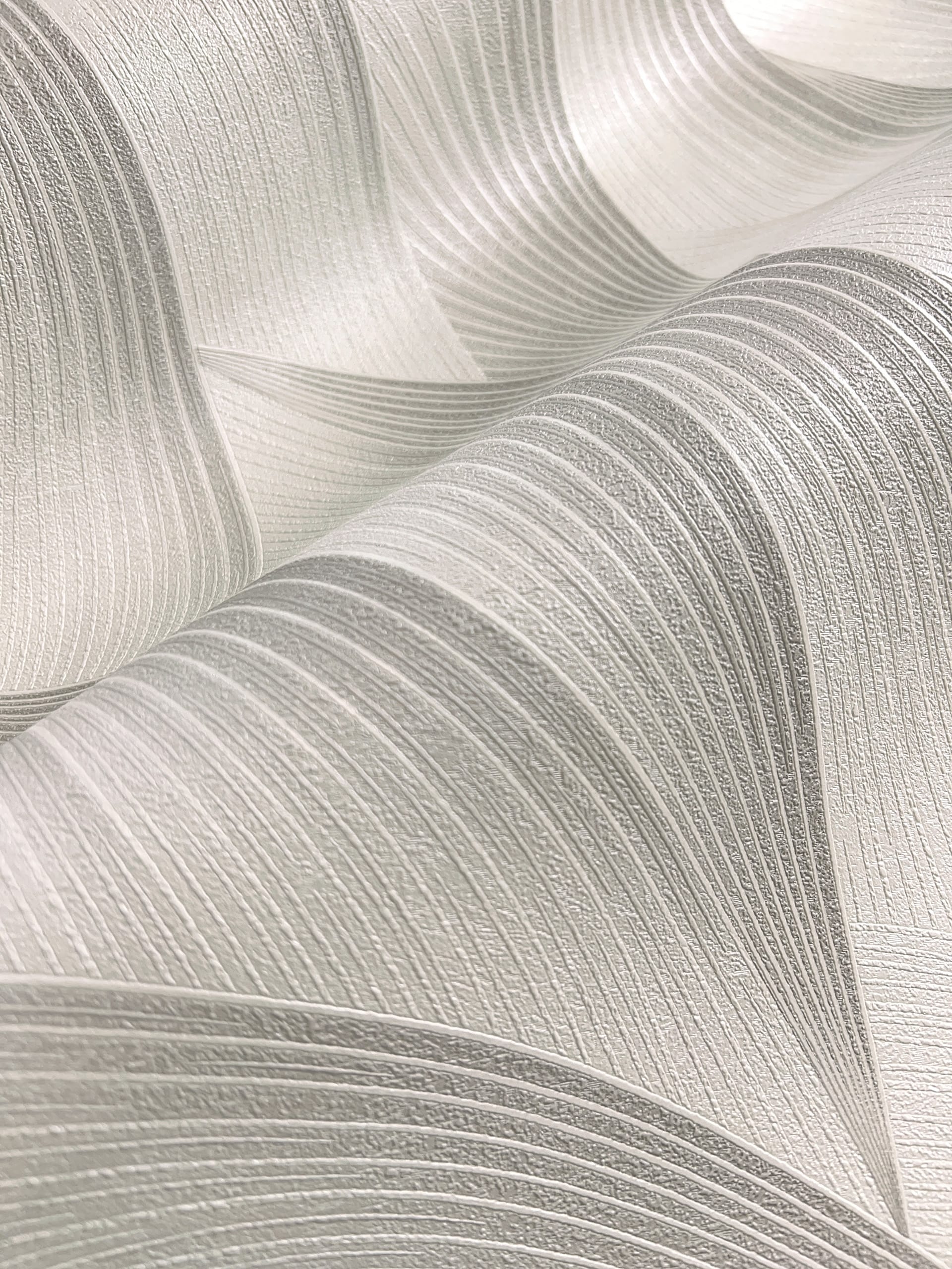 Sariel Taupe