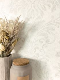 Amira Creme